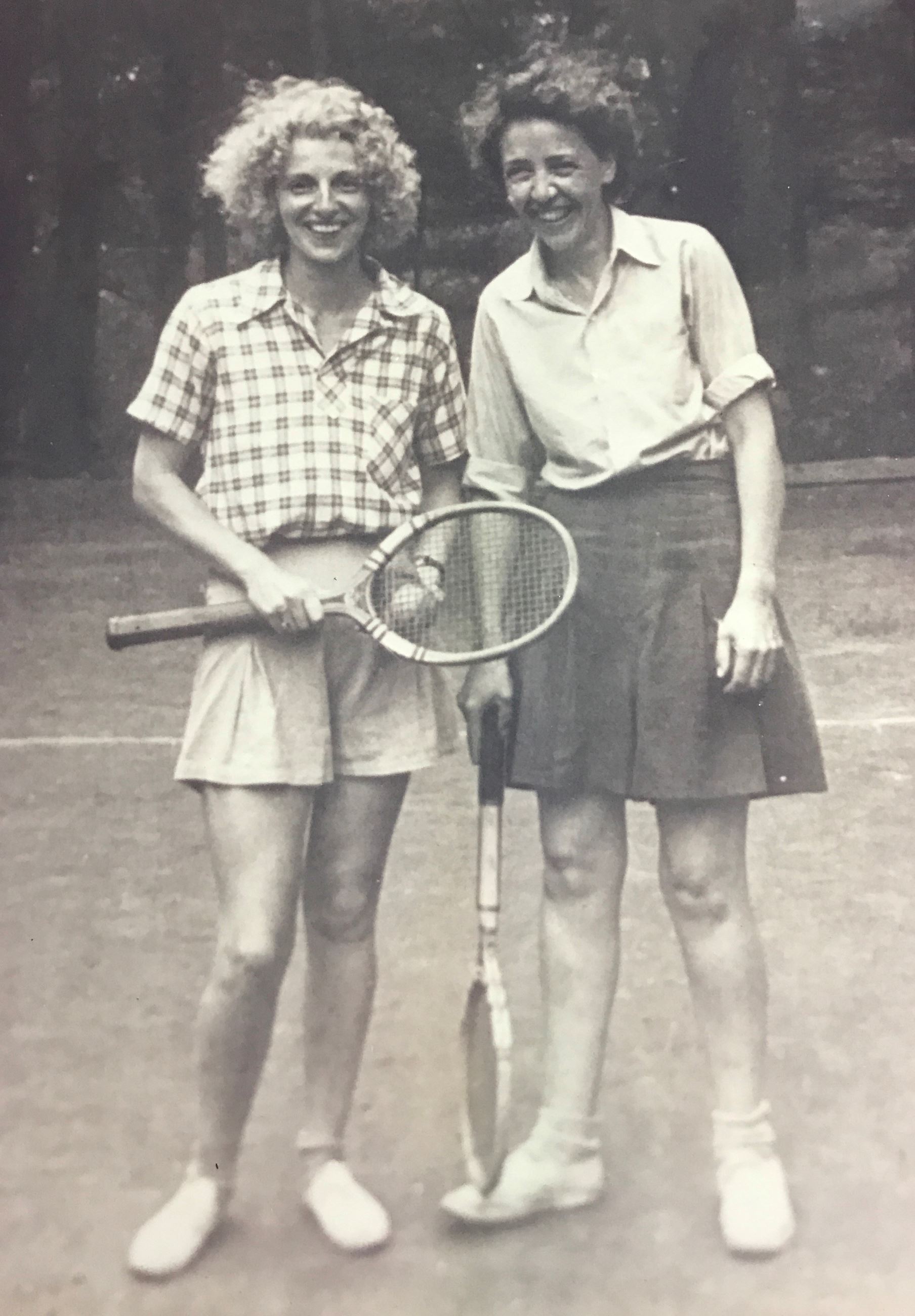 Bille Tolles and Dr. Evelyn Parsons Photo